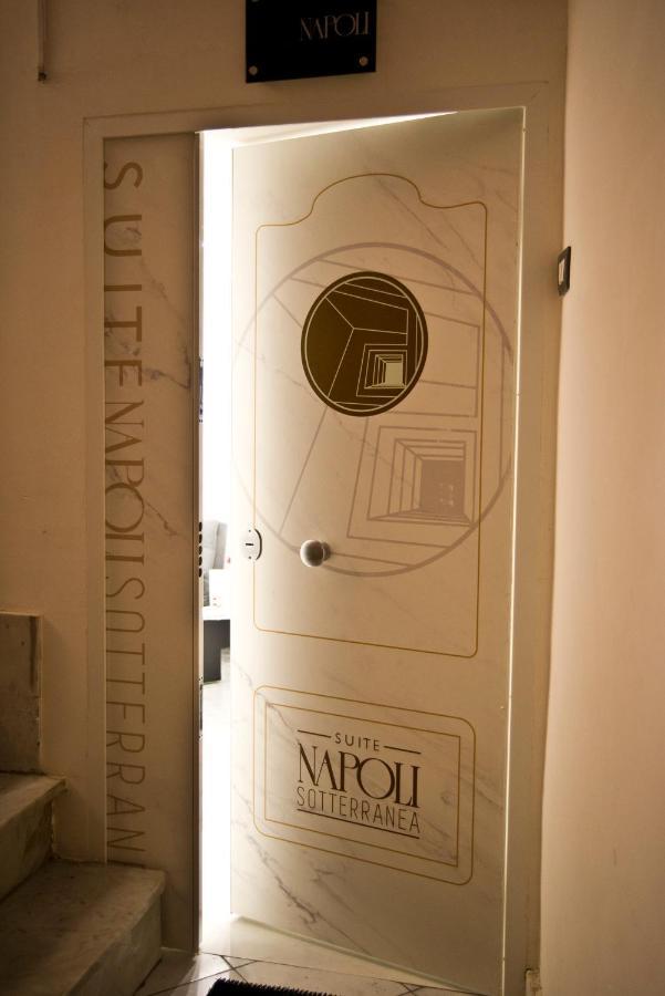 Suite Napoli Sotterranea Con Vasca Idromassaggio מראה חיצוני תמונה