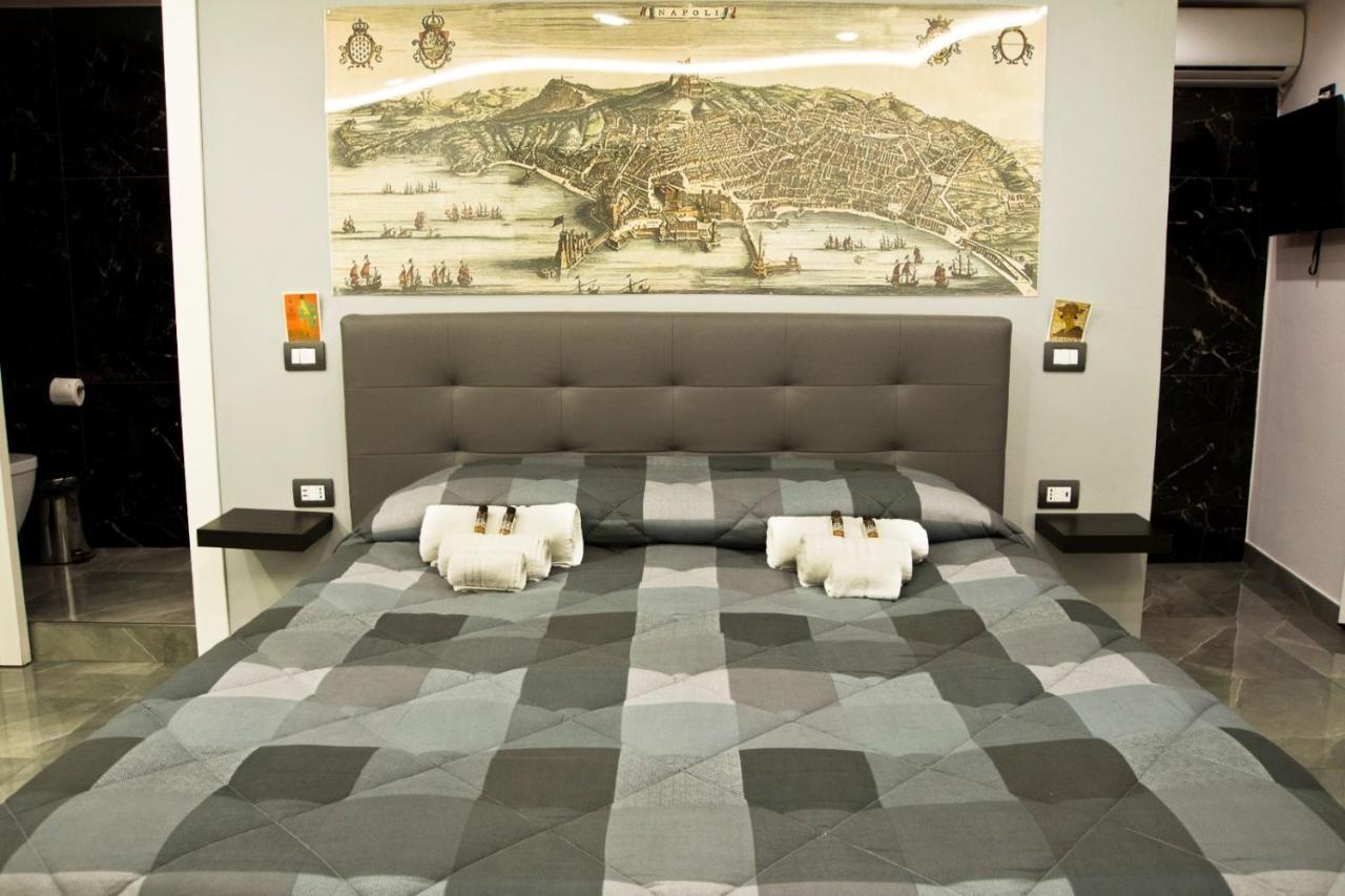 Suite Napoli Sotterranea Con Vasca Idromassaggio מראה חיצוני תמונה