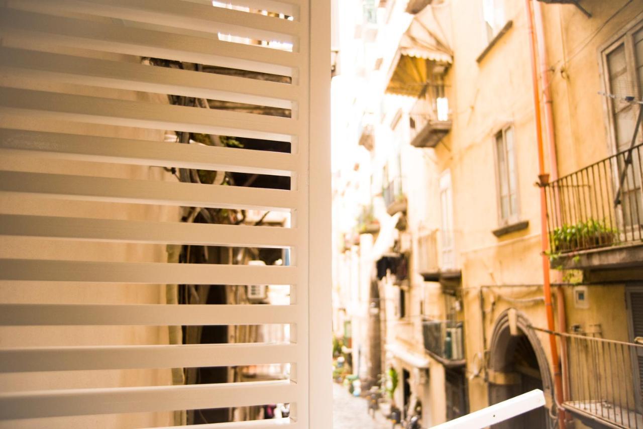 Suite Napoli Sotterranea Con Vasca Idromassaggio מראה חיצוני תמונה